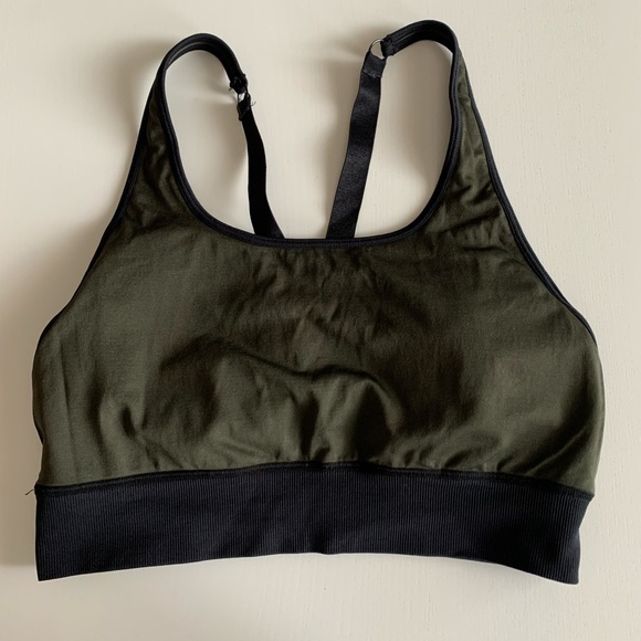 Fabletics Seamless Sports Bra - Picture 3 of 5